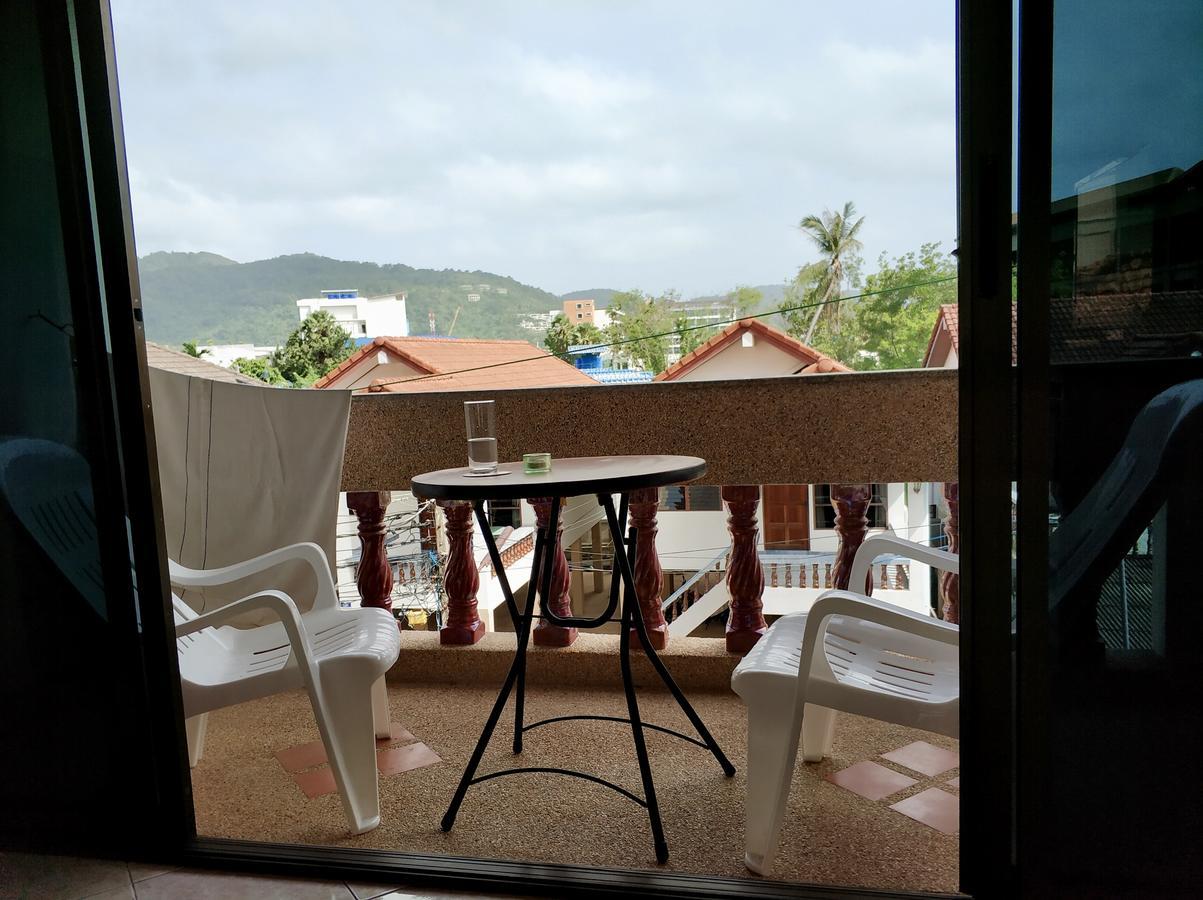 קטה ביץ' Waree'S Guesthouse מראה חיצוני תמונה