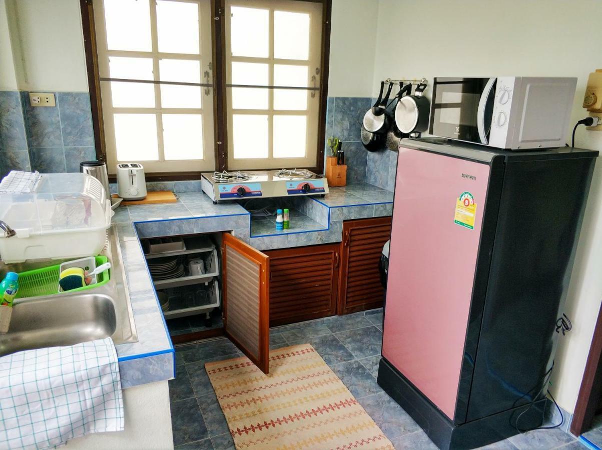 קטה ביץ' Waree'S Guesthouse מראה חיצוני תמונה