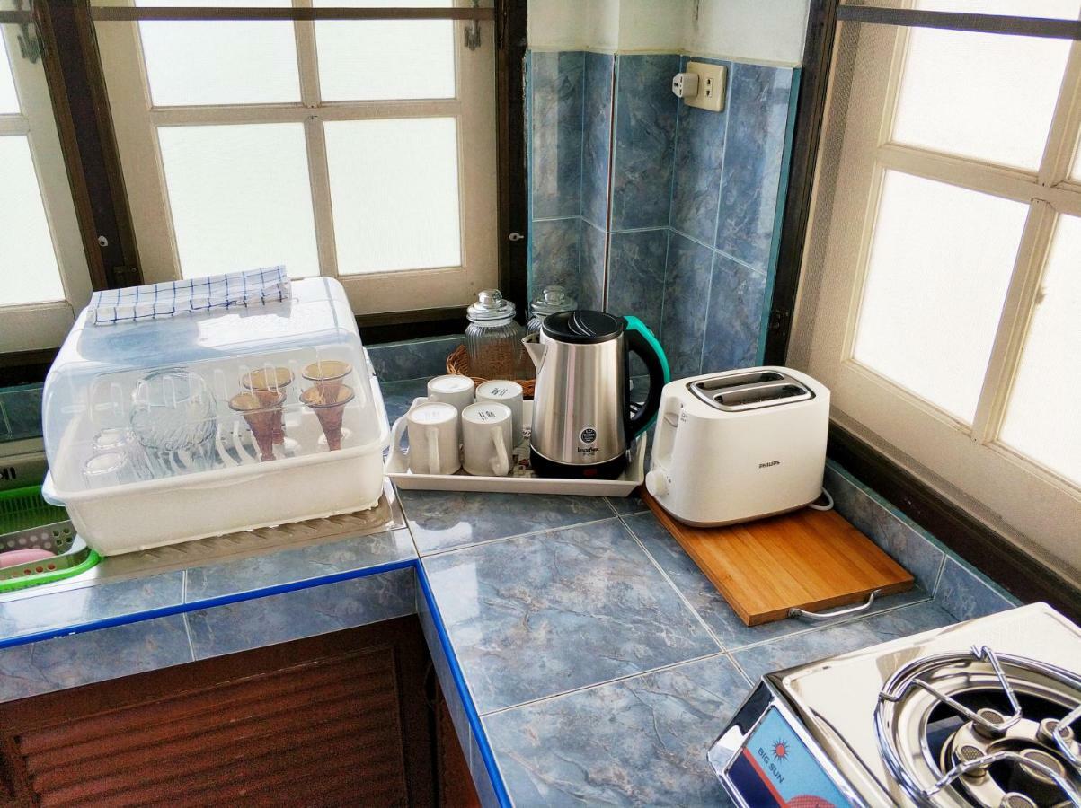 קטה ביץ' Waree'S Guesthouse מראה חיצוני תמונה