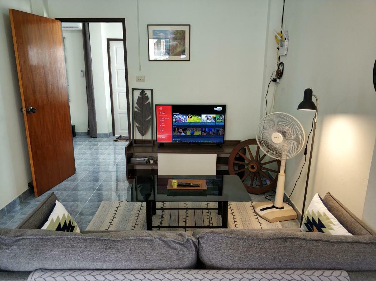 קטה ביץ' Waree'S Guesthouse מראה חיצוני תמונה