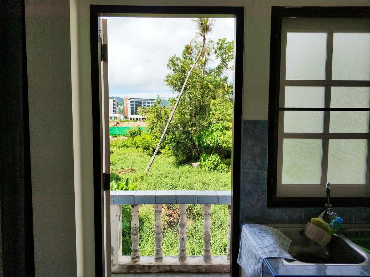קטה ביץ' Waree'S Guesthouse מראה חיצוני תמונה